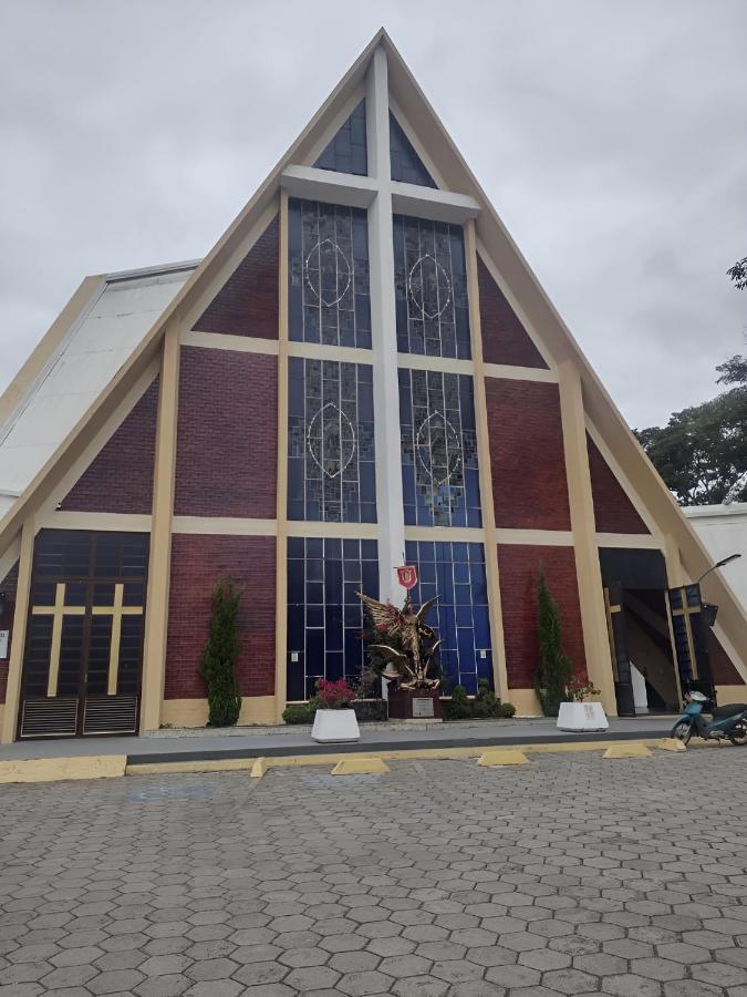 Apto Com Garagem E Wi-Fi A 4 Minutos Da Cancao Nova Cachoeira Paulista Exterior foto